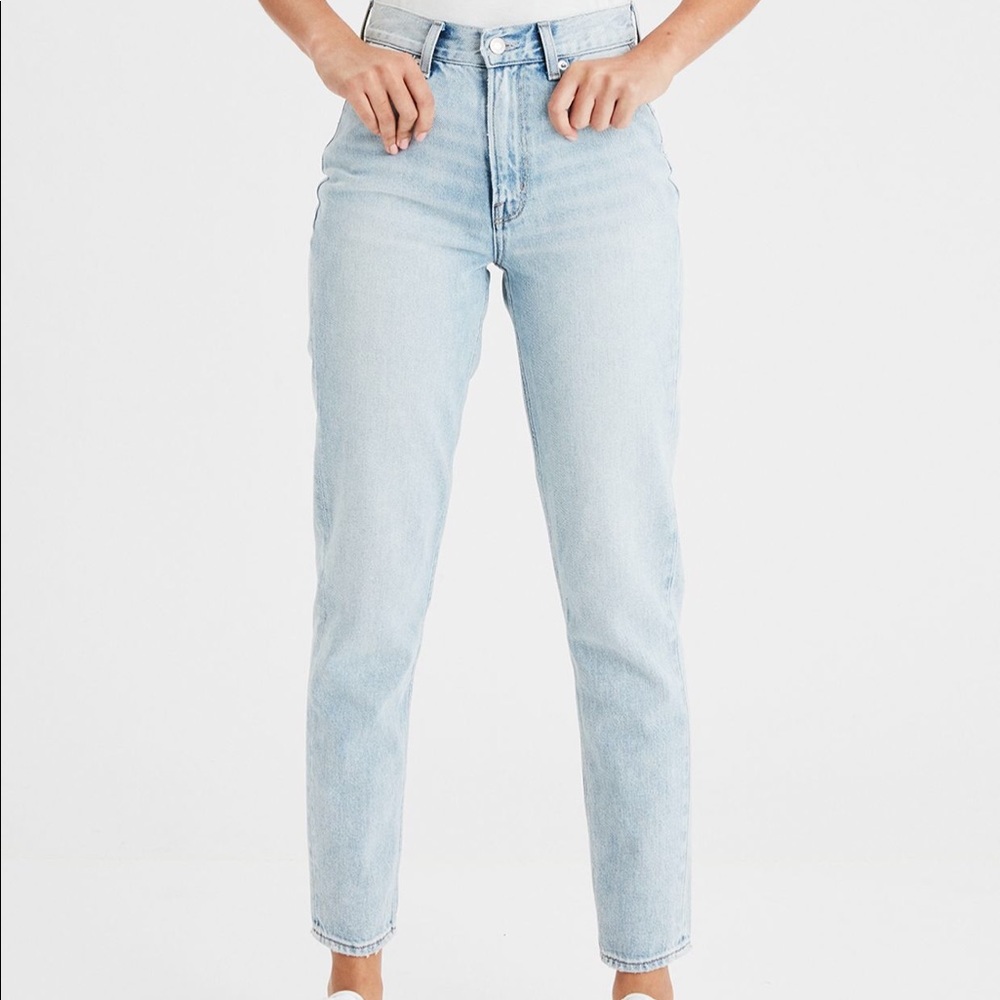 American Eagle Mom Jeans
